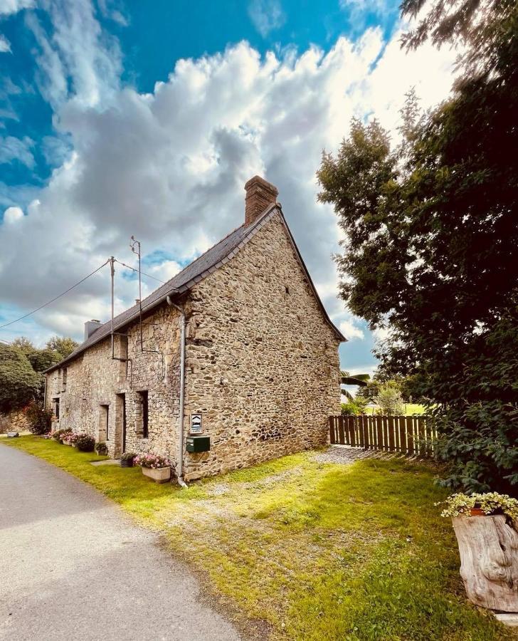 Le Boulay Hotel Guichen Exterior photo