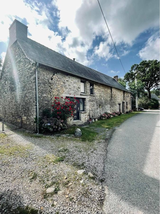 Le Boulay Hotel Guichen Exterior photo